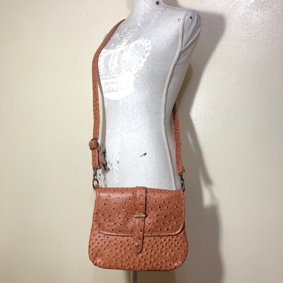 Pluck and Swagger “Amy” Ostrich Print Cross Body Purse - Picture 2 of 5